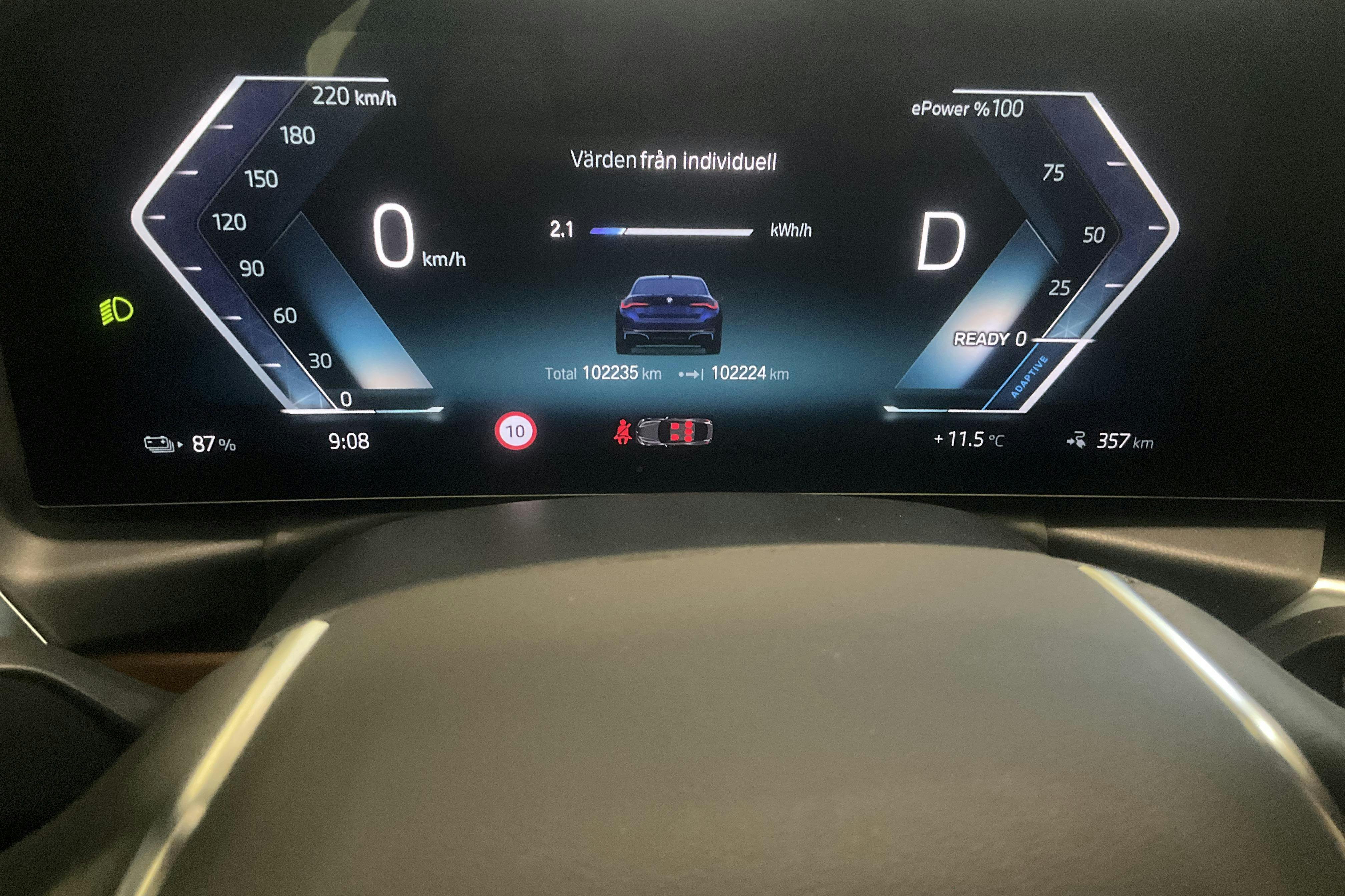 Vehicle Image 10