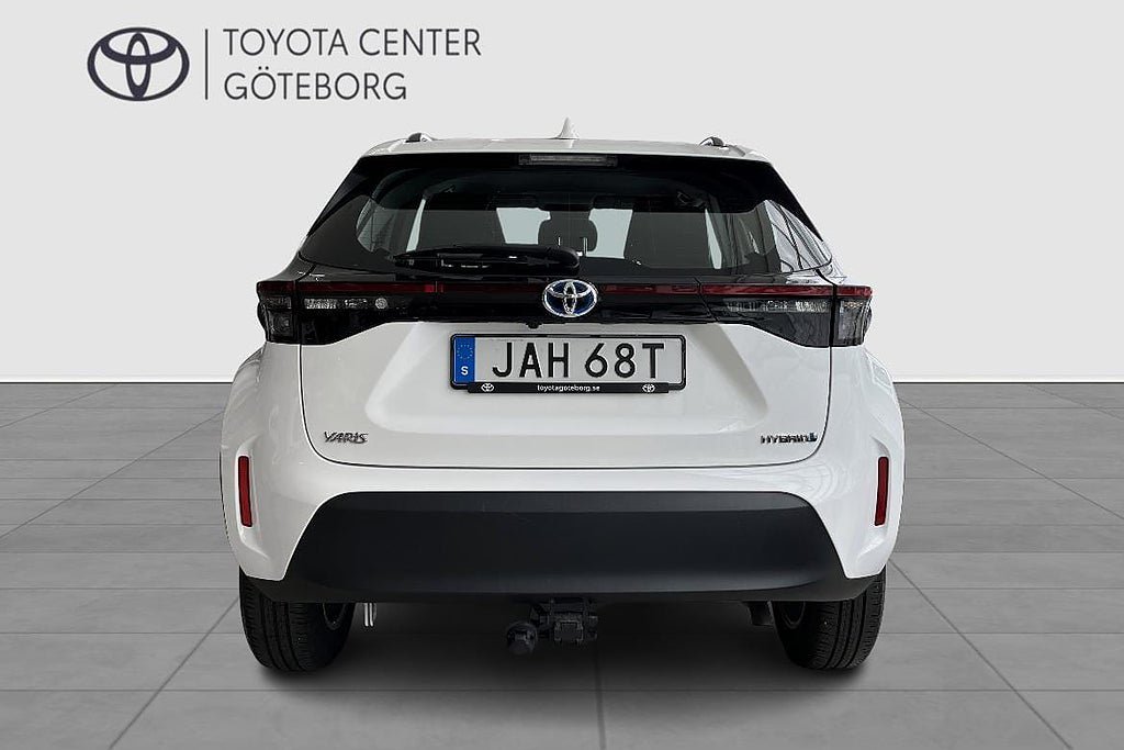 Vehicle Image 6