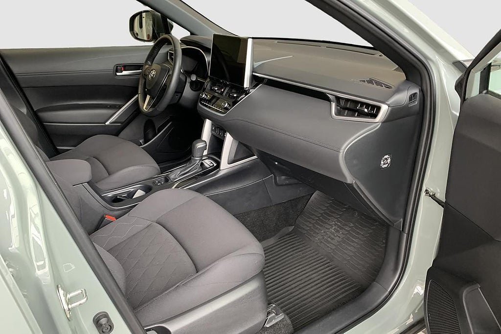 Vehicle Image 9