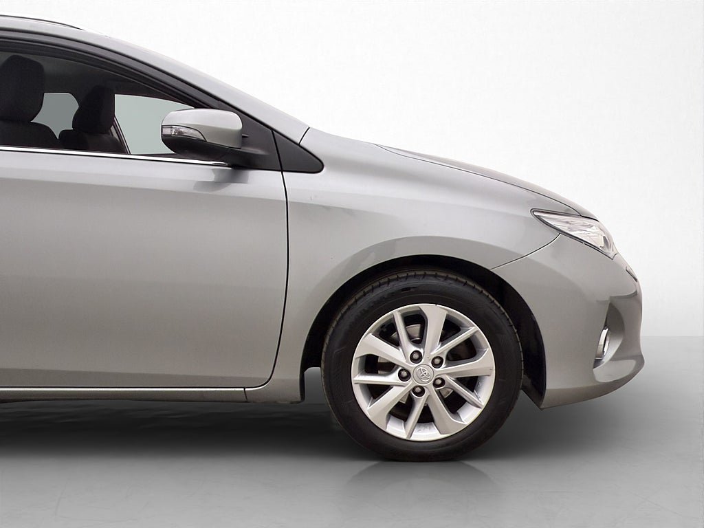 Vehicle Image 30