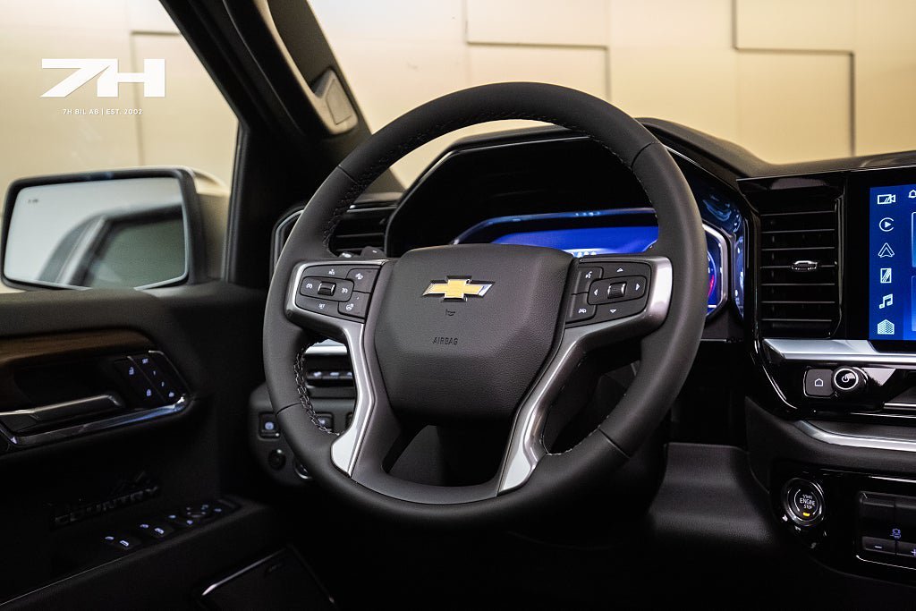 Vehicle Image 18