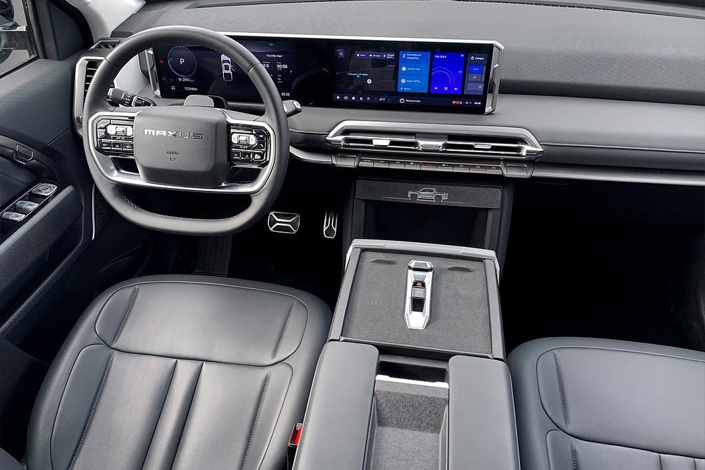 Vehicle Image 12