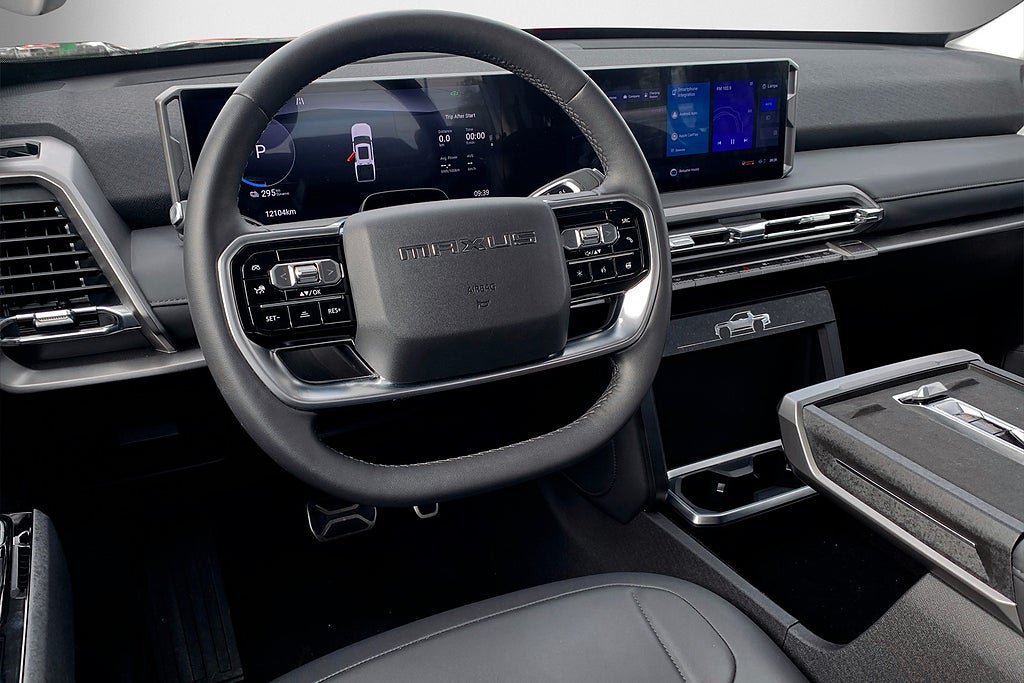 Vehicle Image 13