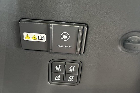 Vehicle Image 27