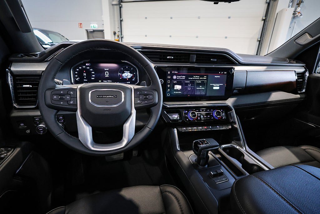 Vehicle Image 19