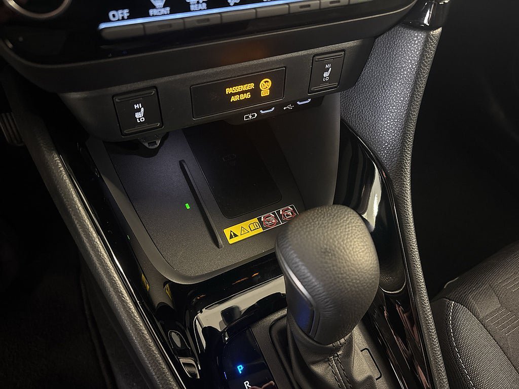 Vehicle Image 15