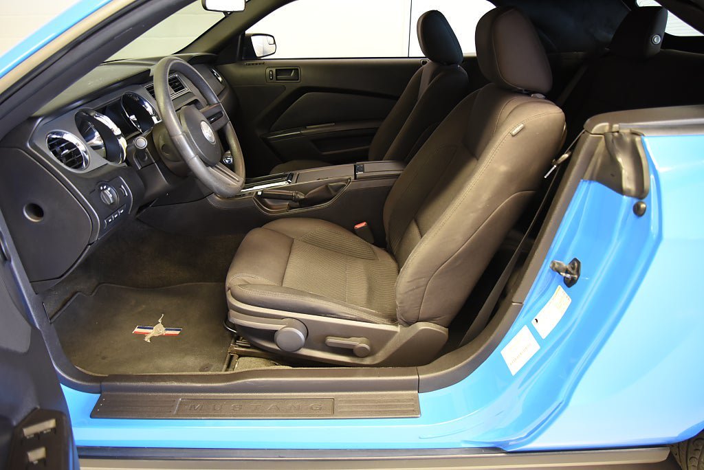 Vehicle Image 22