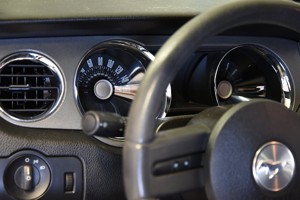Vehicle Image 25