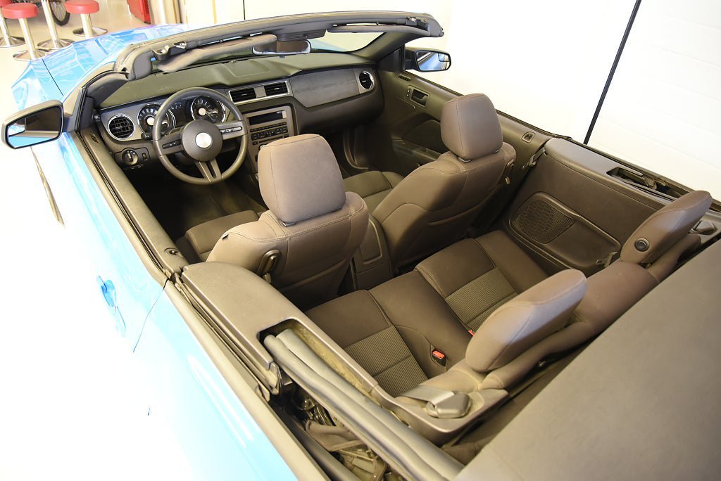 Vehicle Image 33
