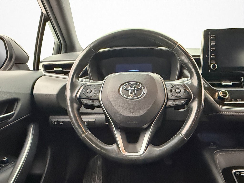 Vehicle Image 16