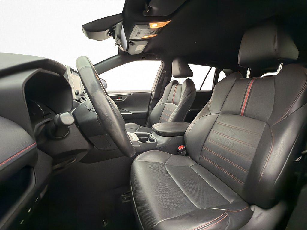 Vehicle Image 19