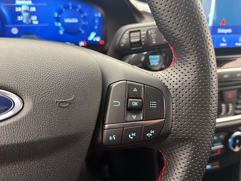 Vehicle Image 28