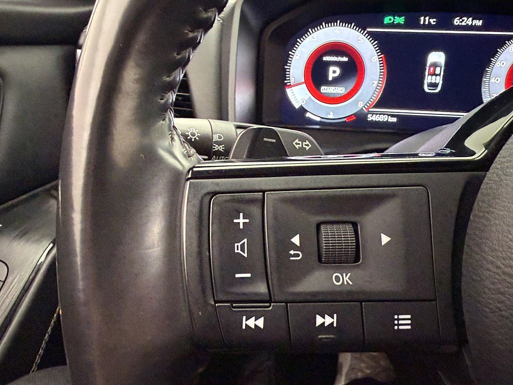 Vehicle Image 22