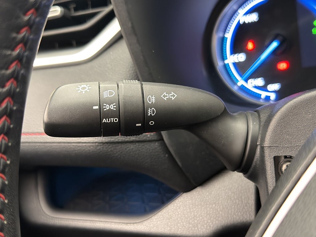 Vehicle Image 30