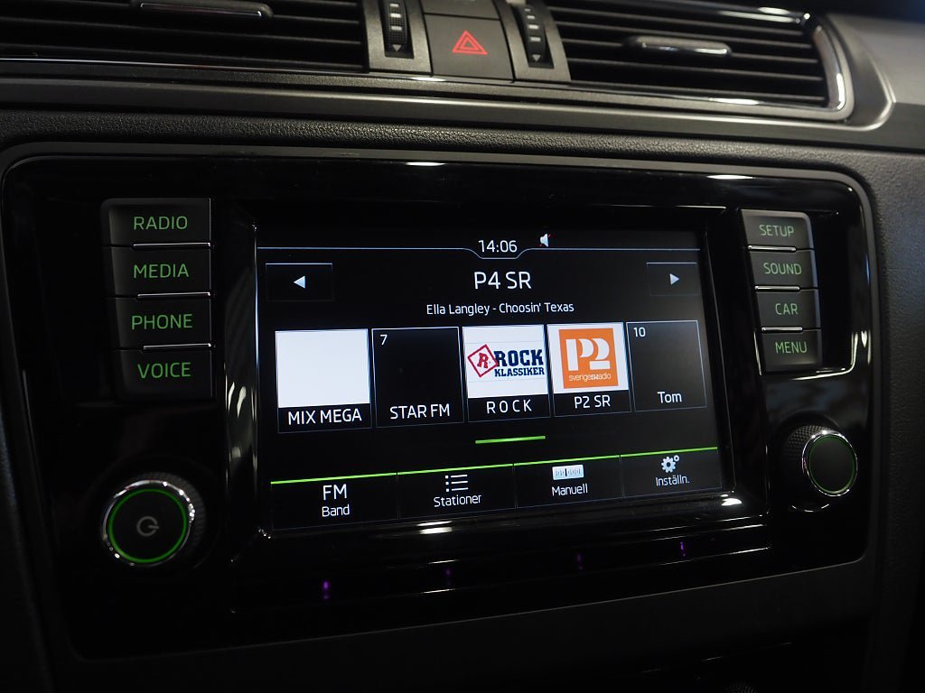 Vehicle Image 17