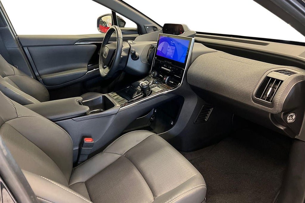 Vehicle Image 7
