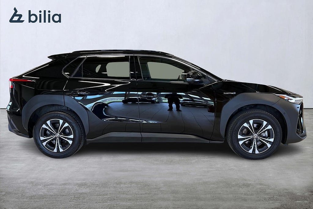 Vehicle Image 18