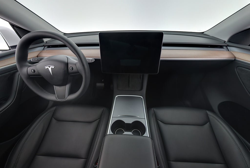 Vehicle Image 12