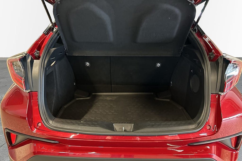 Vehicle Image 10