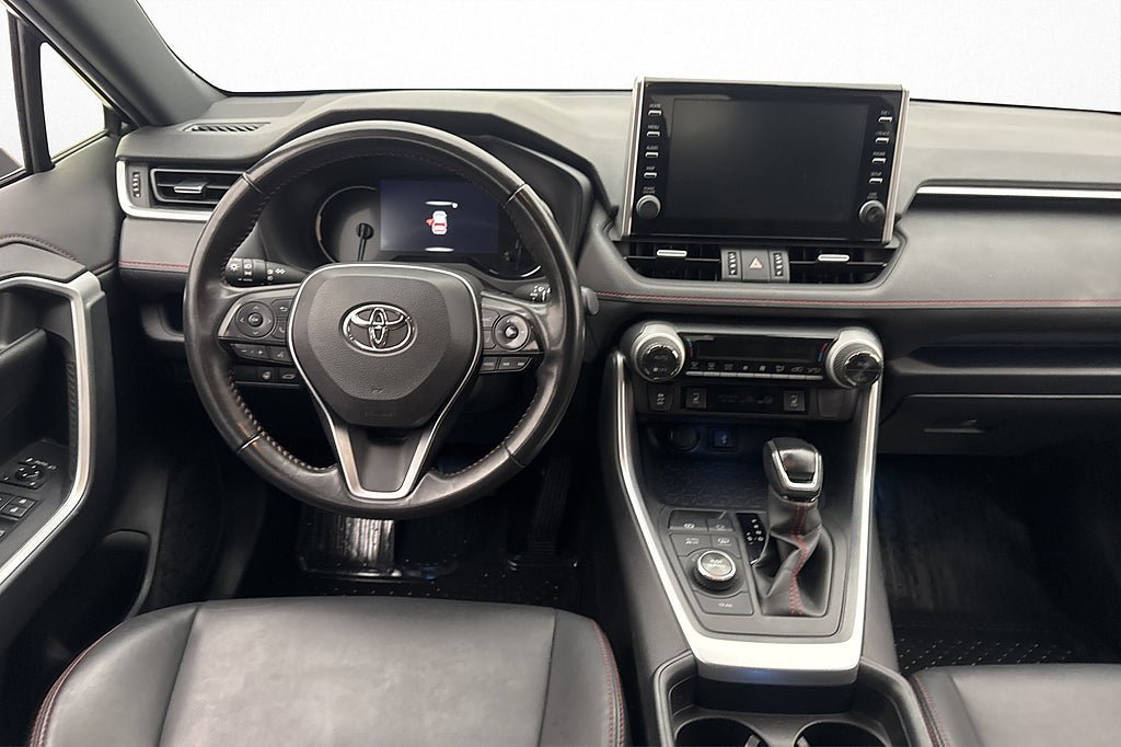 Vehicle Image 11