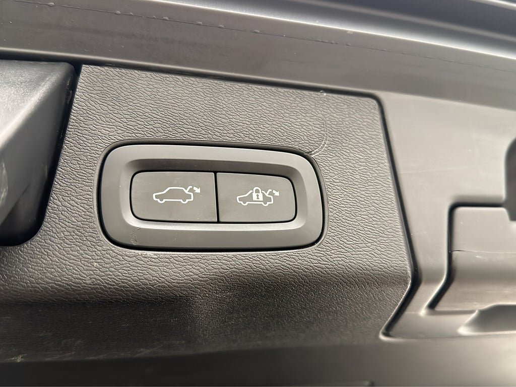 Vehicle Image 34