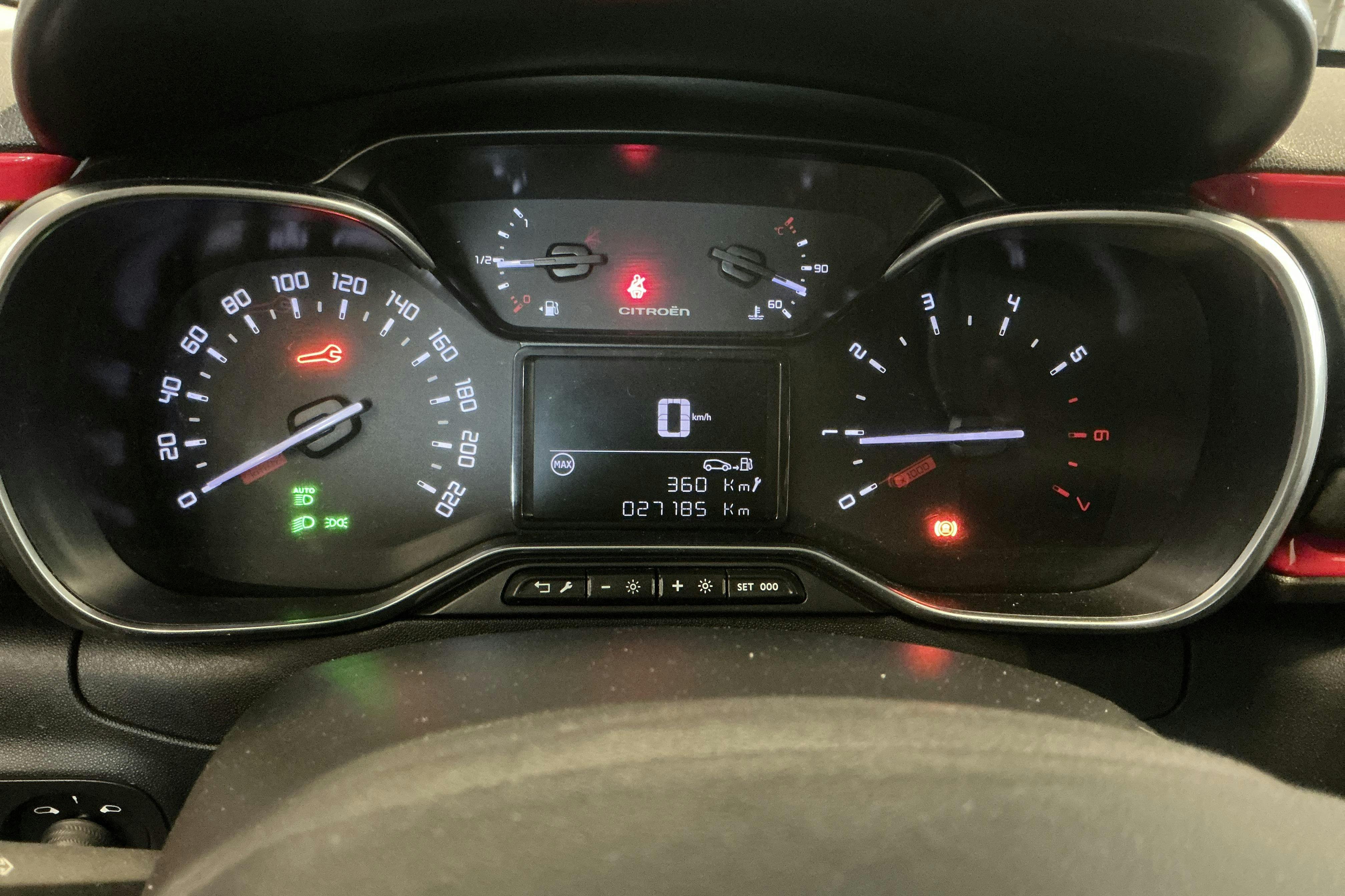Vehicle Image 13