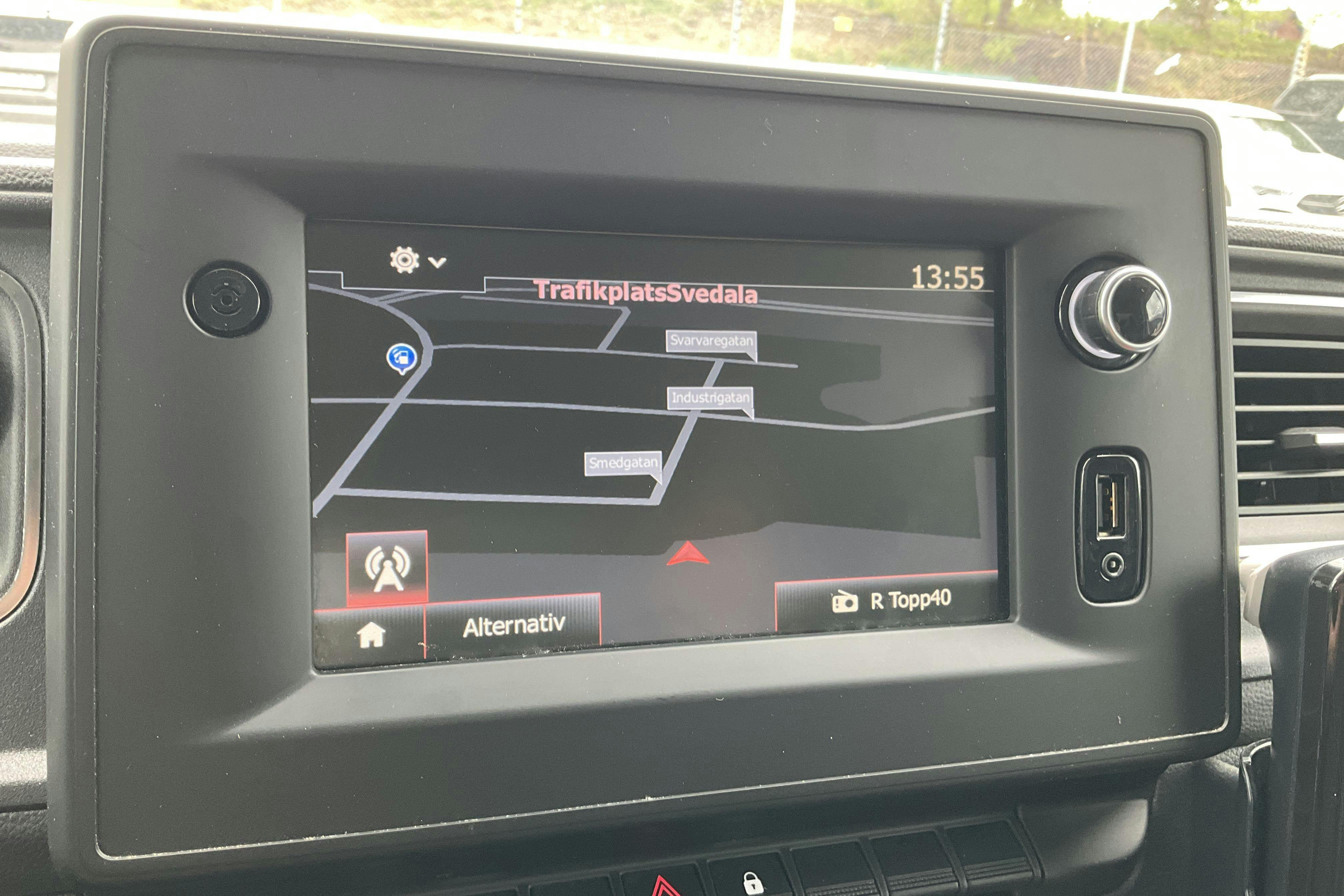 Vehicle Image 14