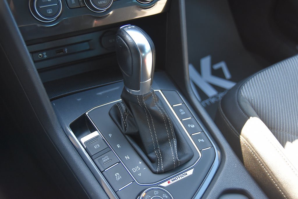 Vehicle Image 17
