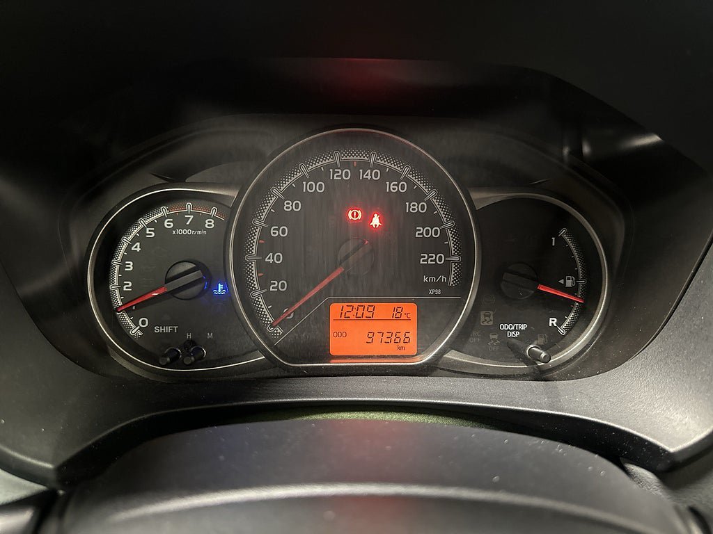 Vehicle Image 11