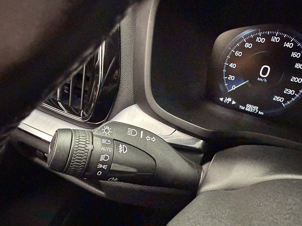 Vehicle Image 34
