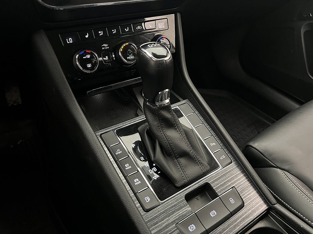 Vehicle Image 27