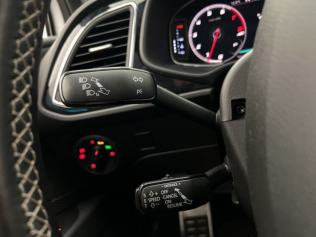 Vehicle Image 28