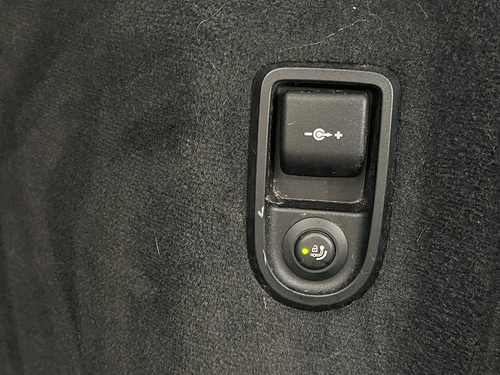 Vehicle Image 29