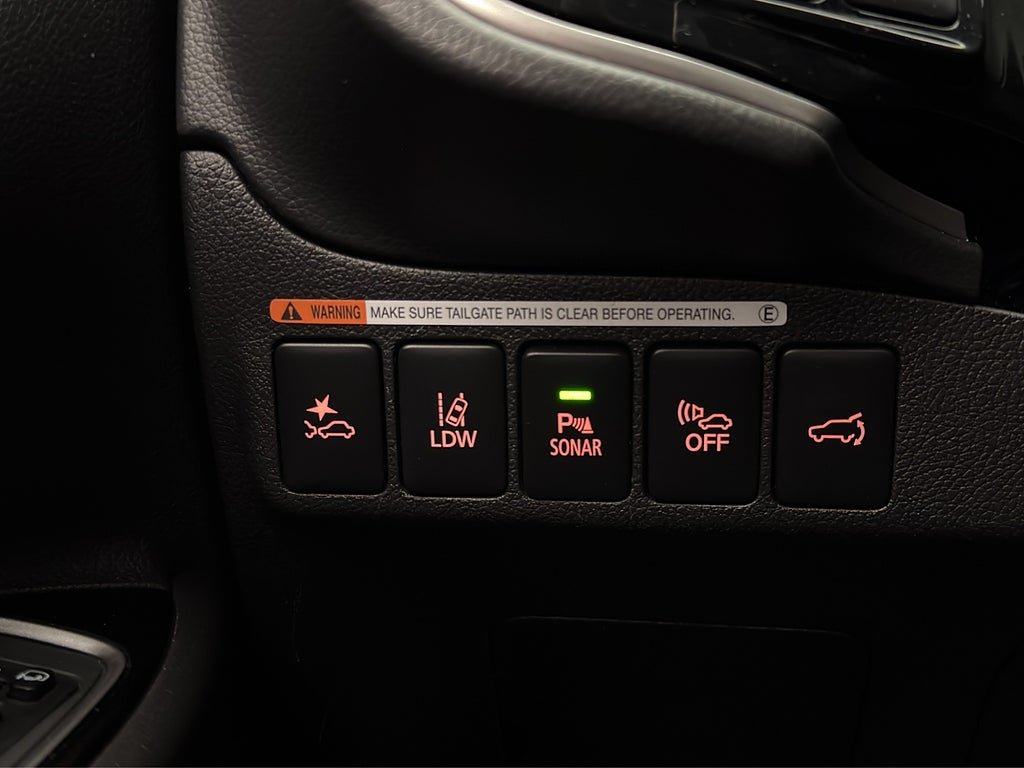 Vehicle Image 17