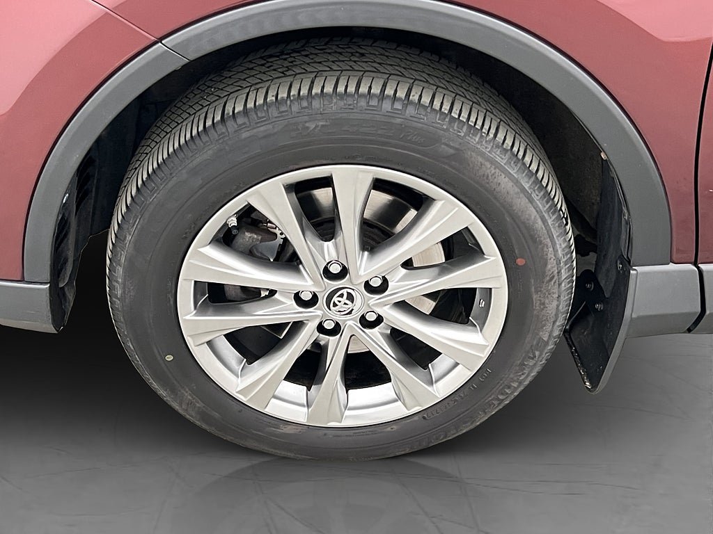 Vehicle Image 30