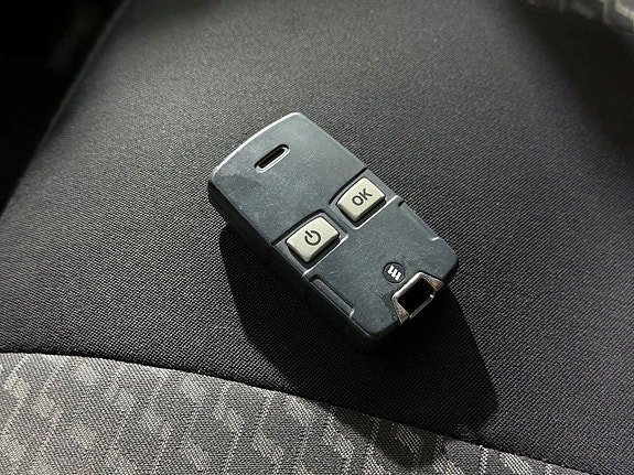Vehicle Image 23