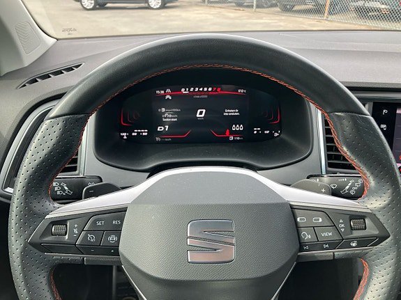 Vehicle Image 22