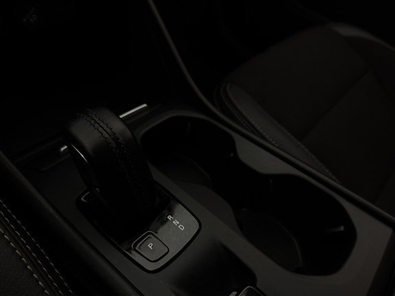 Vehicle Image 26