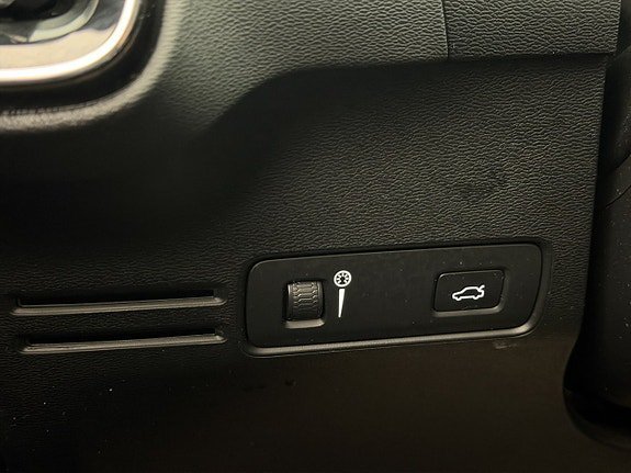 Vehicle Image 29