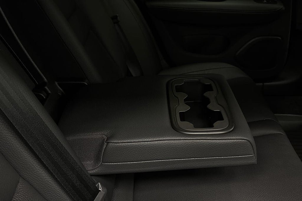Vehicle Image 18
