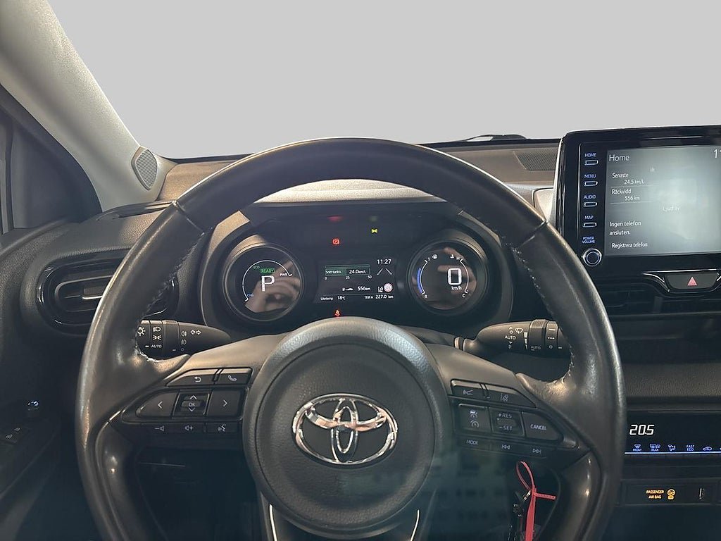 Vehicle Image 15