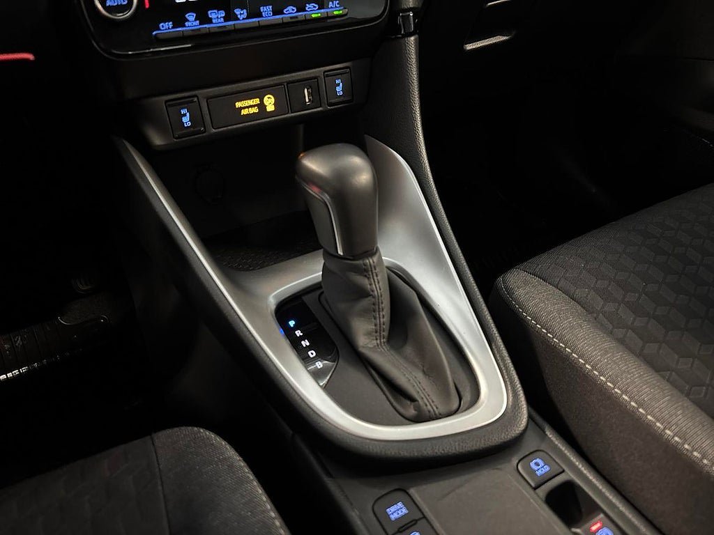 Vehicle Image 18