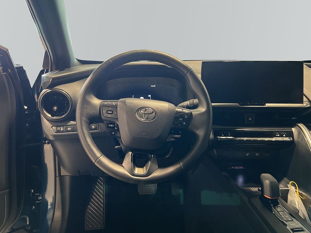 Vehicle Image 9