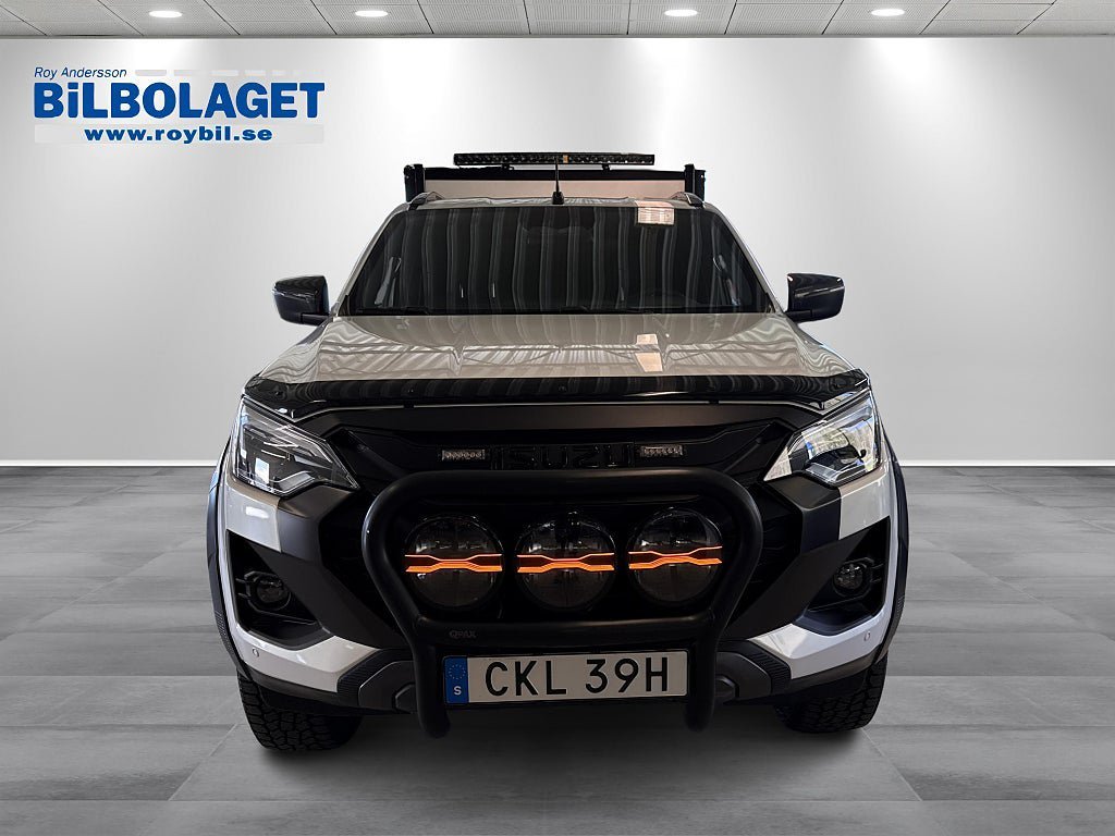Vehicle Image 10