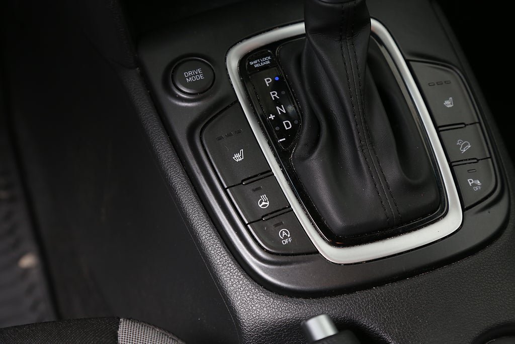 Vehicle Image 22