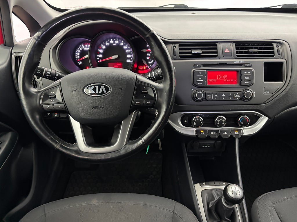 Vehicle Image 17