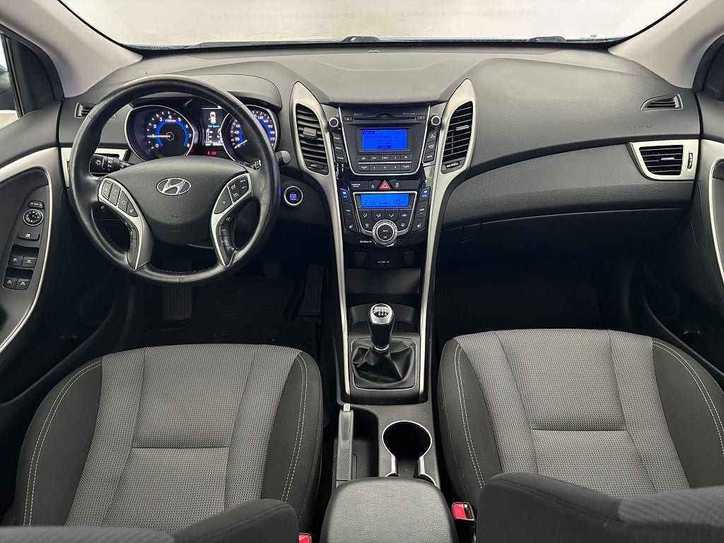 Vehicle Image 17