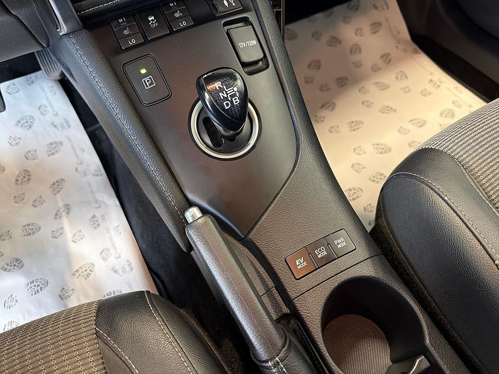 Vehicle Image 17