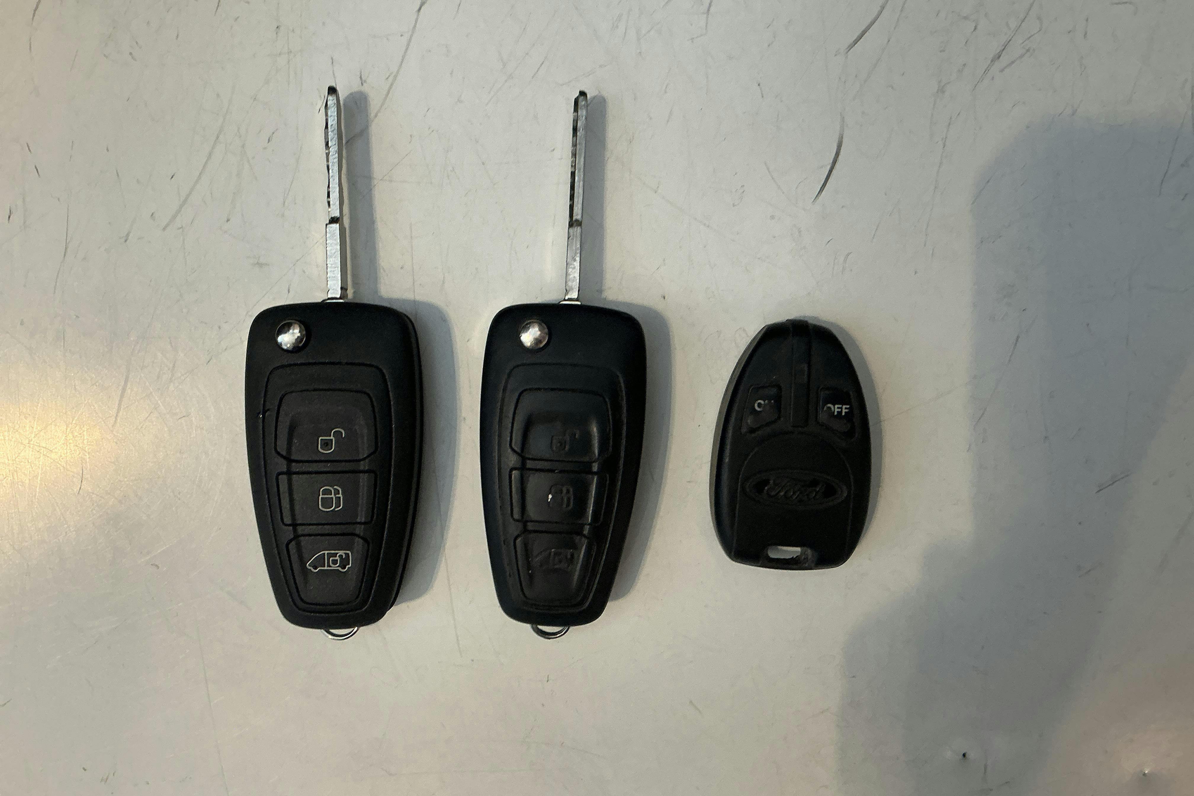 Vehicle Image 14