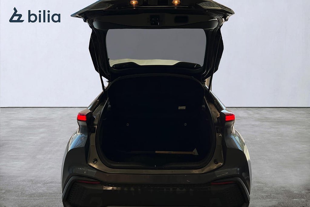 Vehicle Image 12